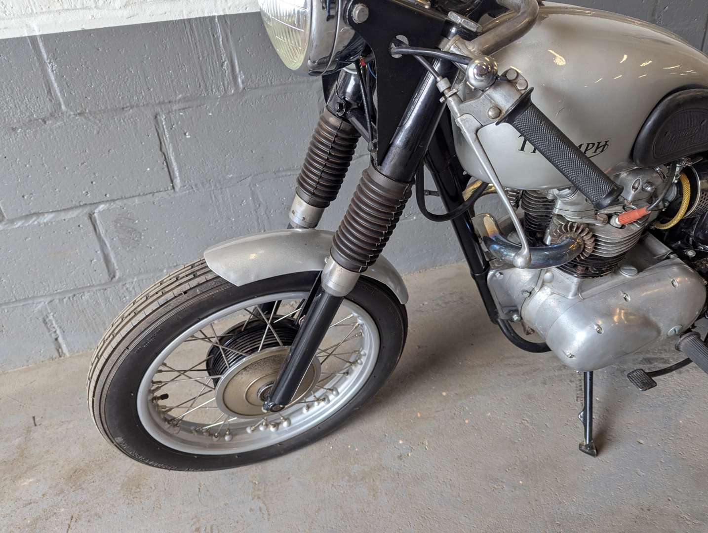 <p>1961 TRIUMPH CAFE RACER</p>