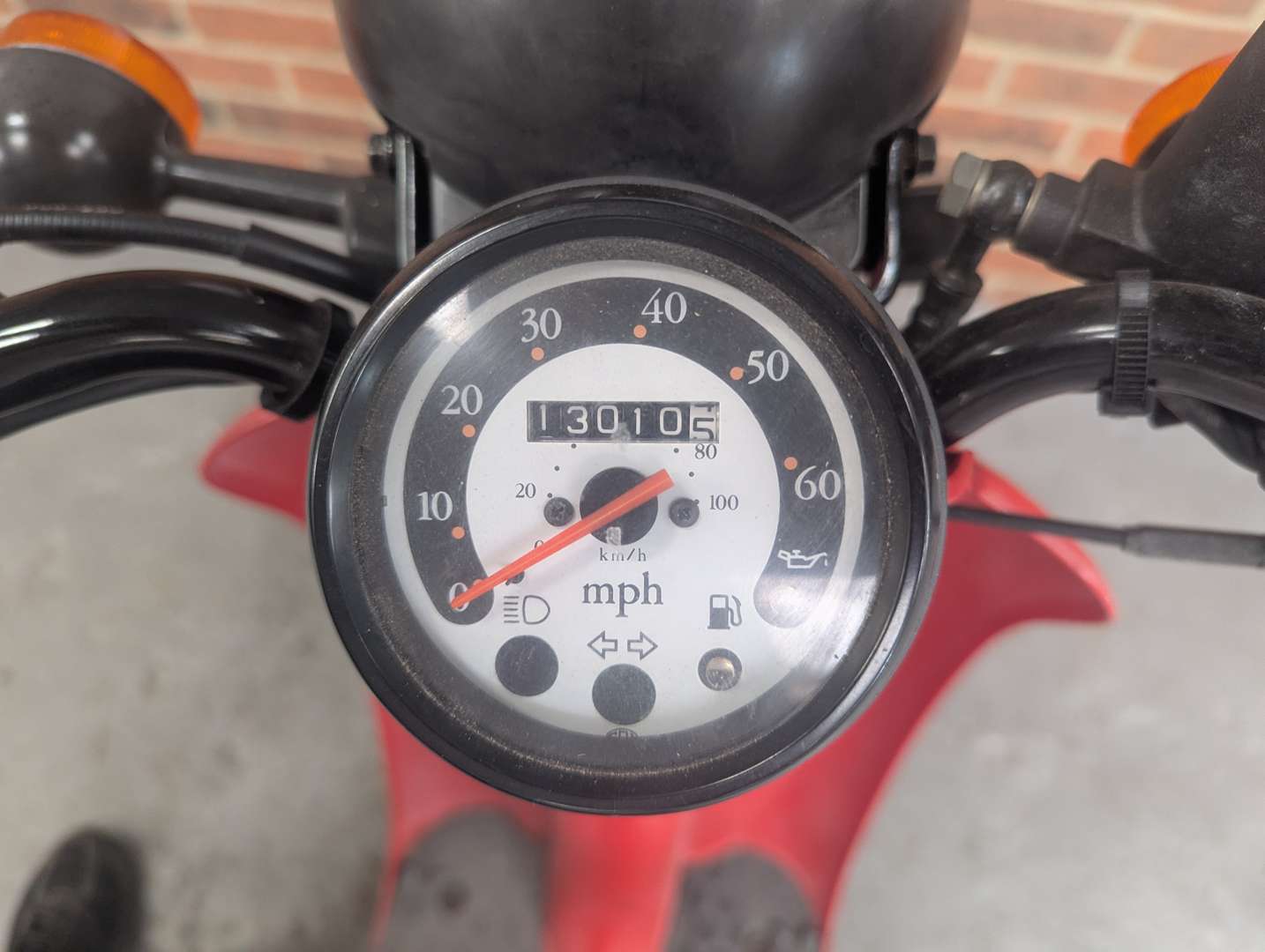 <p>1997 HONDA SGX50</p>