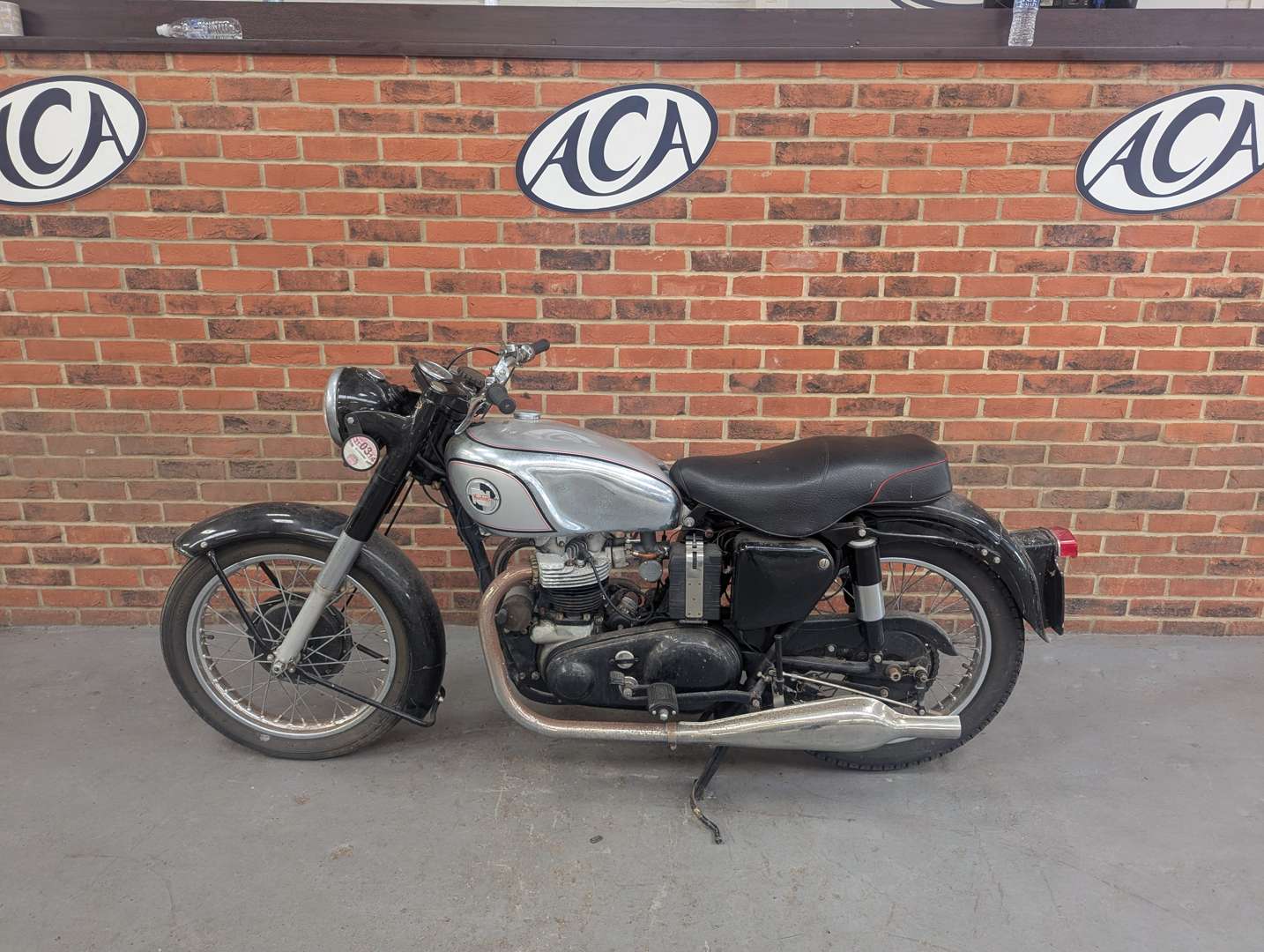 <p>1955 NORTON DOMINATOR MODEL 7</p>