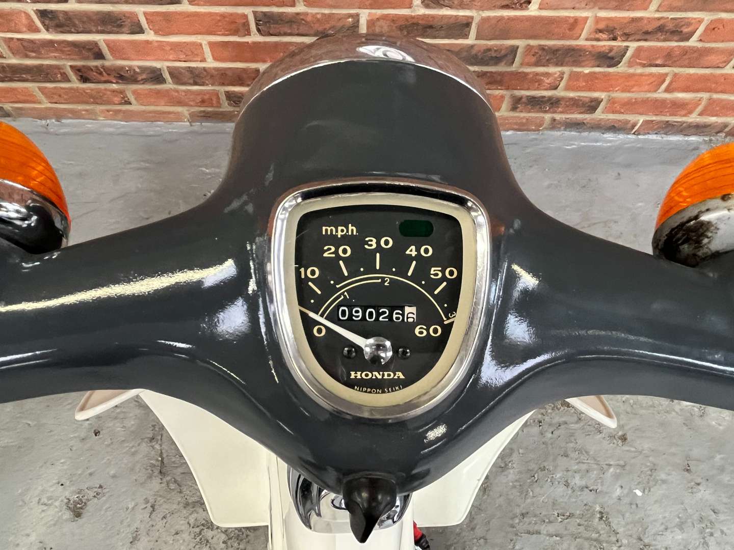 <p>1980 HONDA C90</p>