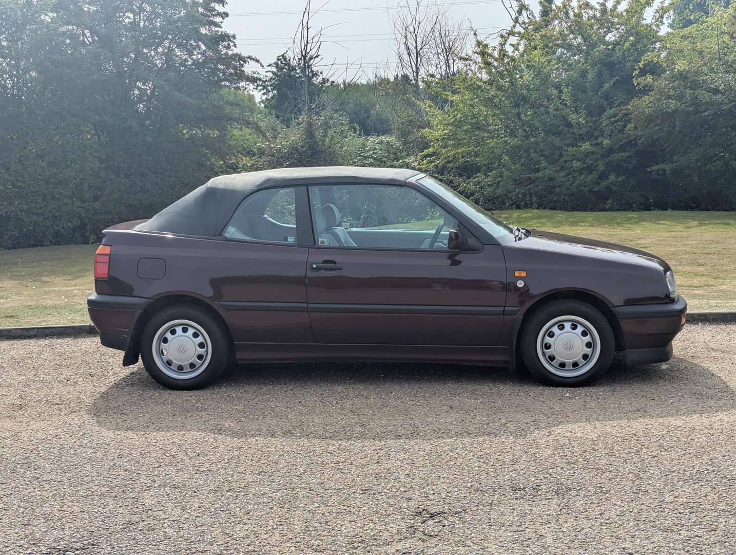 <p>1994 VW GOLF CABRIOLET</p>