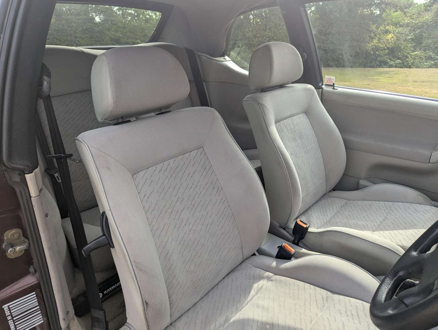 <p>1994 VW GOLF CABRIOLET</p>