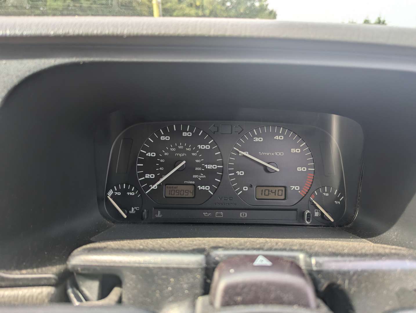 <p>1994 VW GOLF CABRIOLET</p>