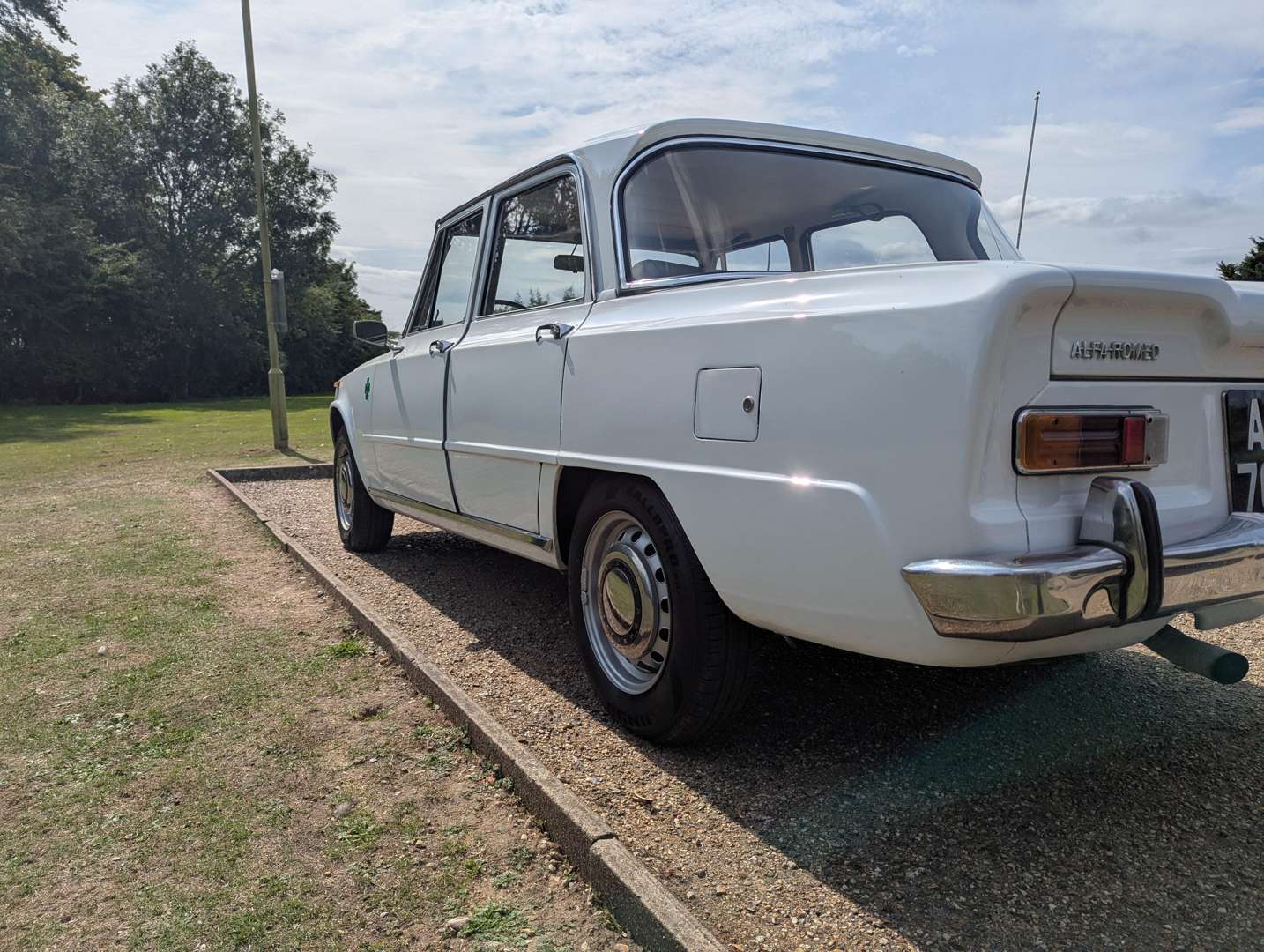 <p>1968 ALFA ROMEO GIULIA</p>