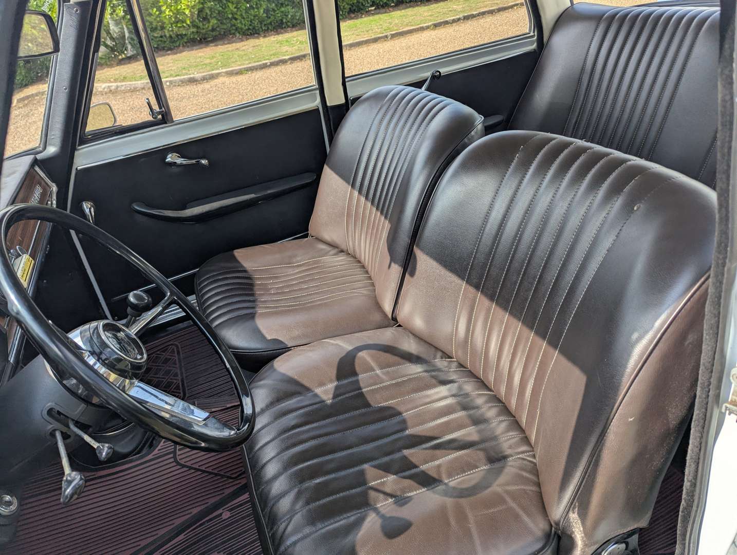 <p>1968 ALFA ROMEO GIULIA</p>