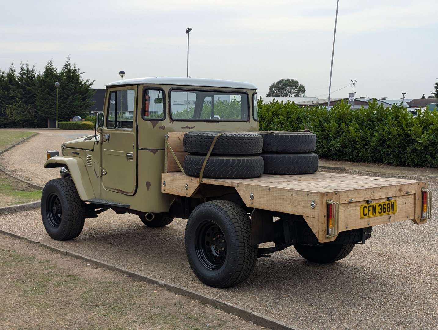 <p>1980 TOYOTA LAND CRUISER</p>