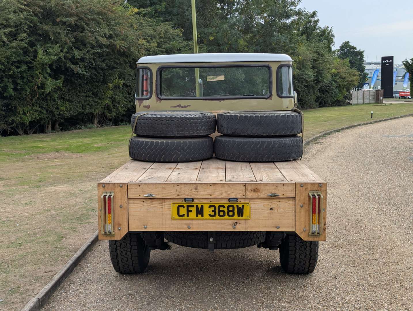 <p>1980 TOYOTA LAND CRUISER</p>