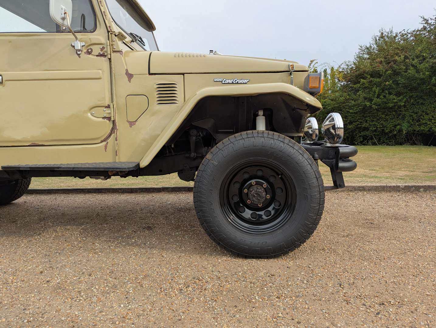 <p>1980 TOYOTA LAND CRUISER</p>