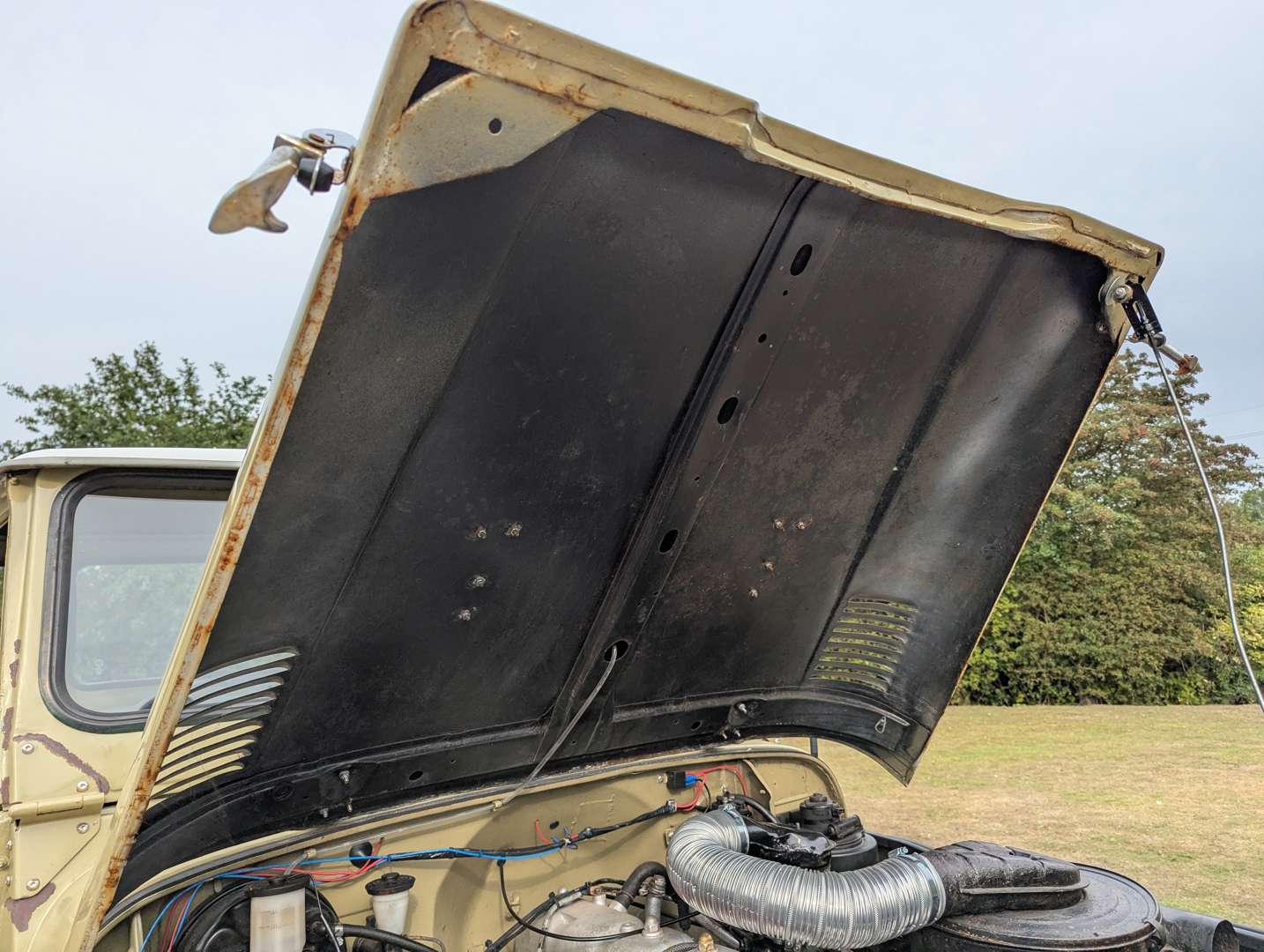 <p>1980 TOYOTA LAND CRUISER</p>