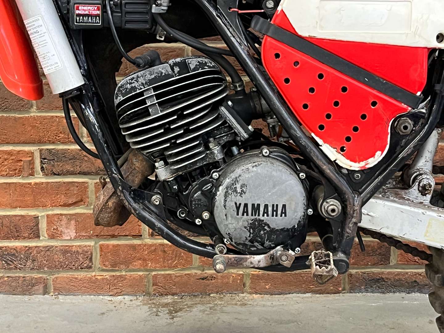 <p>YAMAHA YZ125</p>