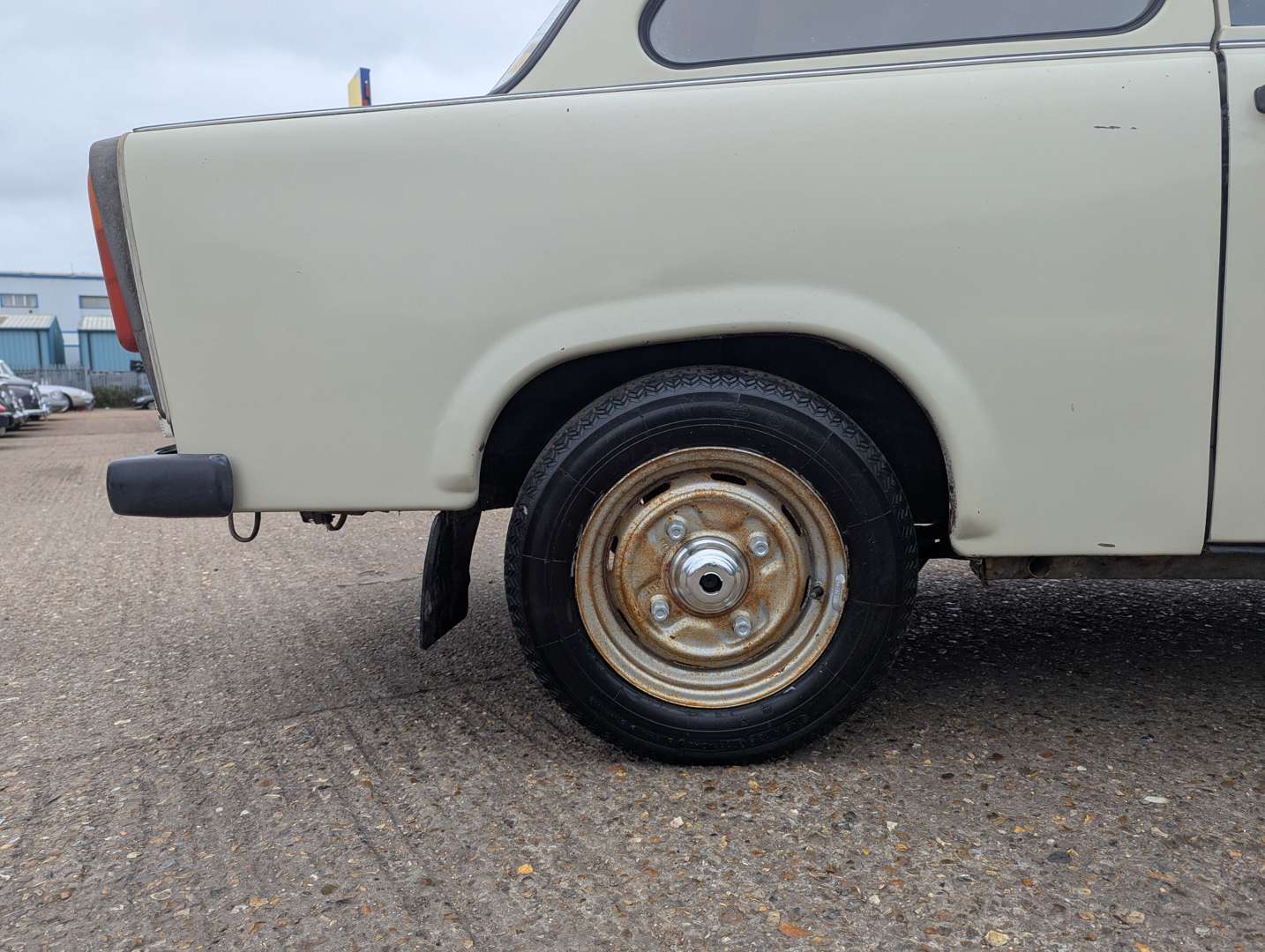 <p>1988 TRABANT 601 S LHD</p>