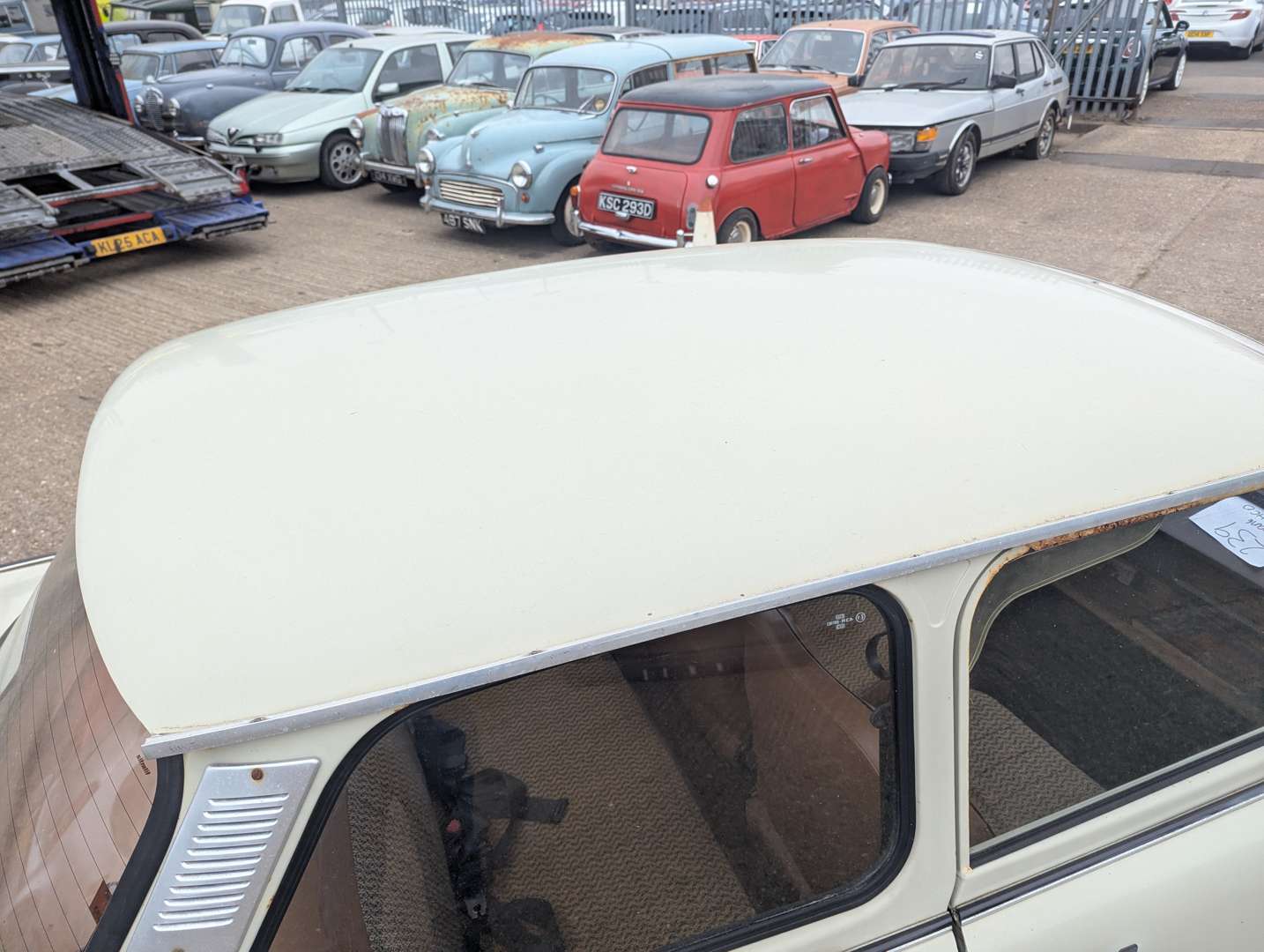 <p>1988 TRABANT 601 S LHD</p>