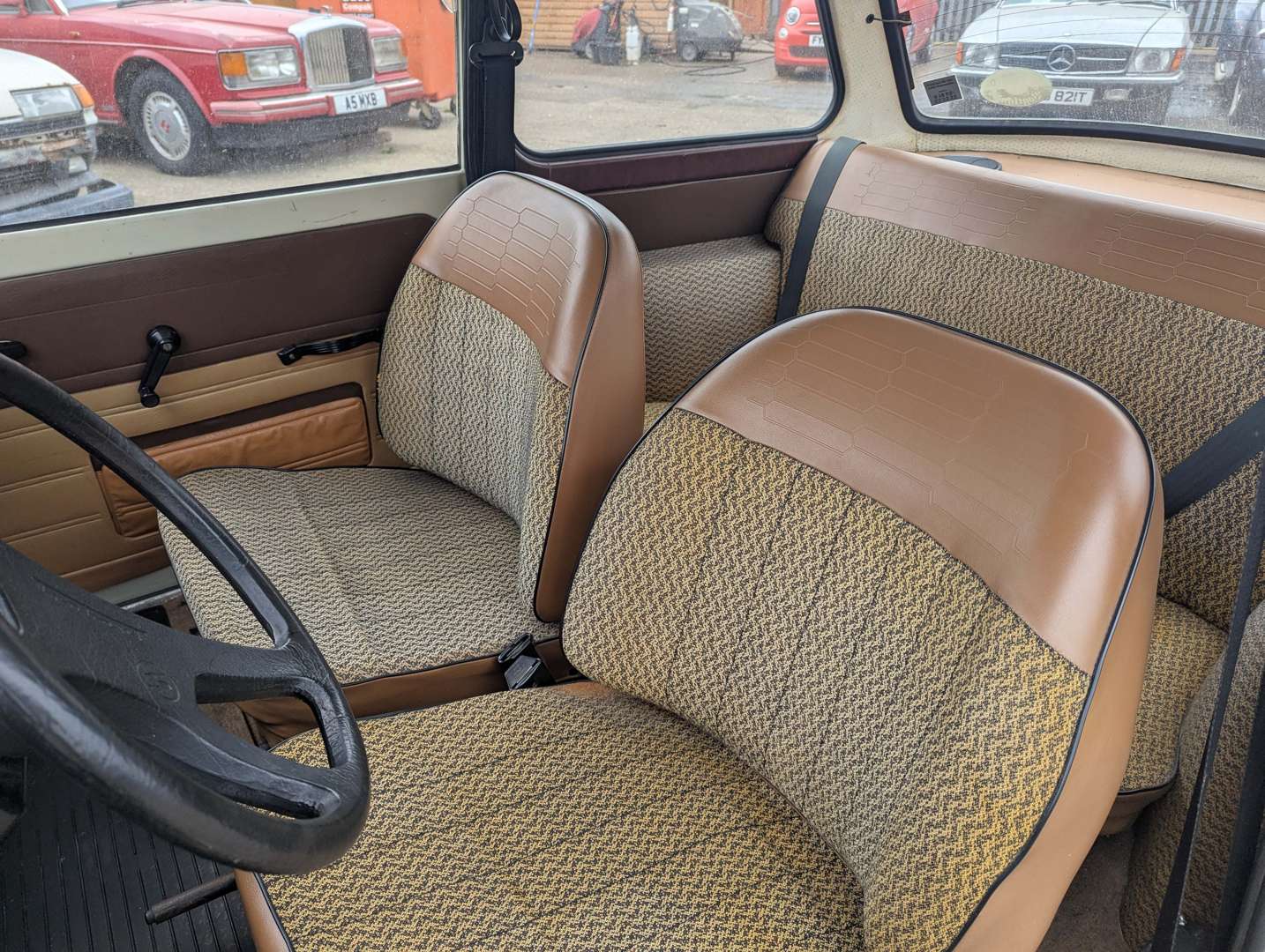 <p>1988 TRABANT 601 S LHD</p>