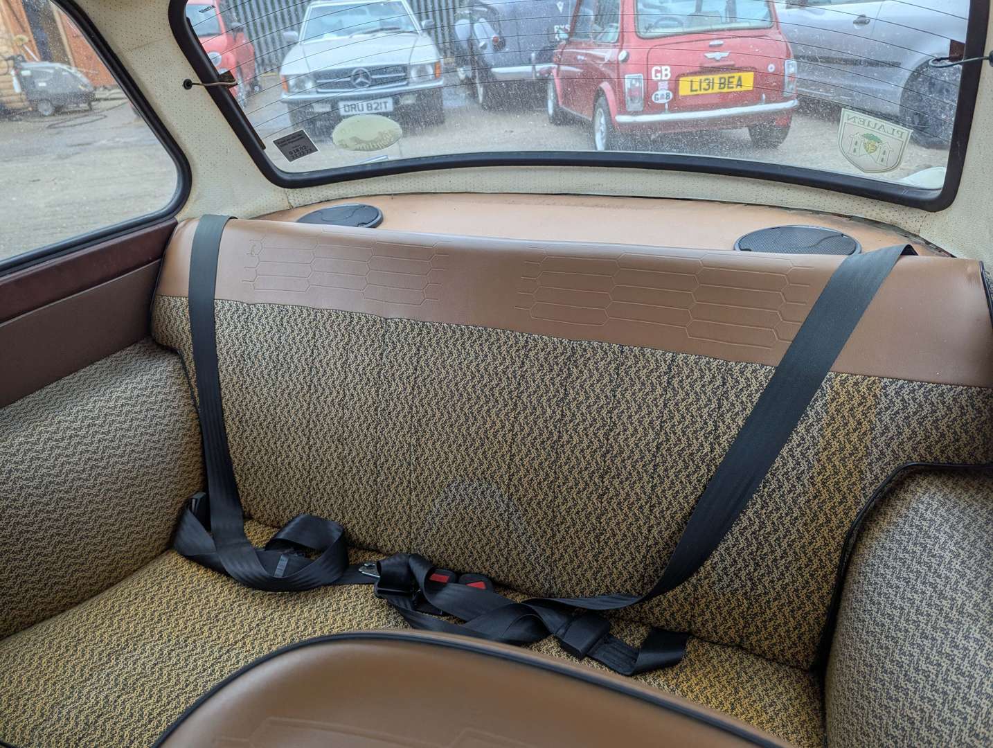 <p>1988 TRABANT 601 S LHD</p>