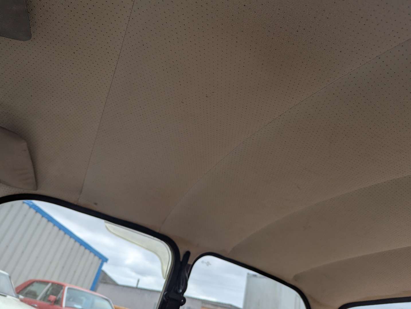 <p>1988 TRABANT 601 S LHD</p>