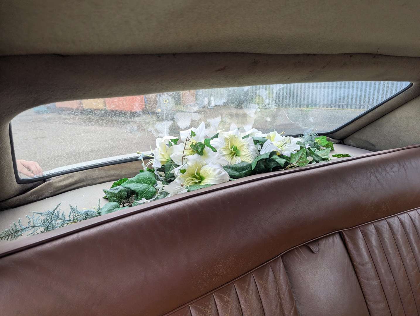 <p>1970 DAIMLER DS420 LIMOUSINE</p>