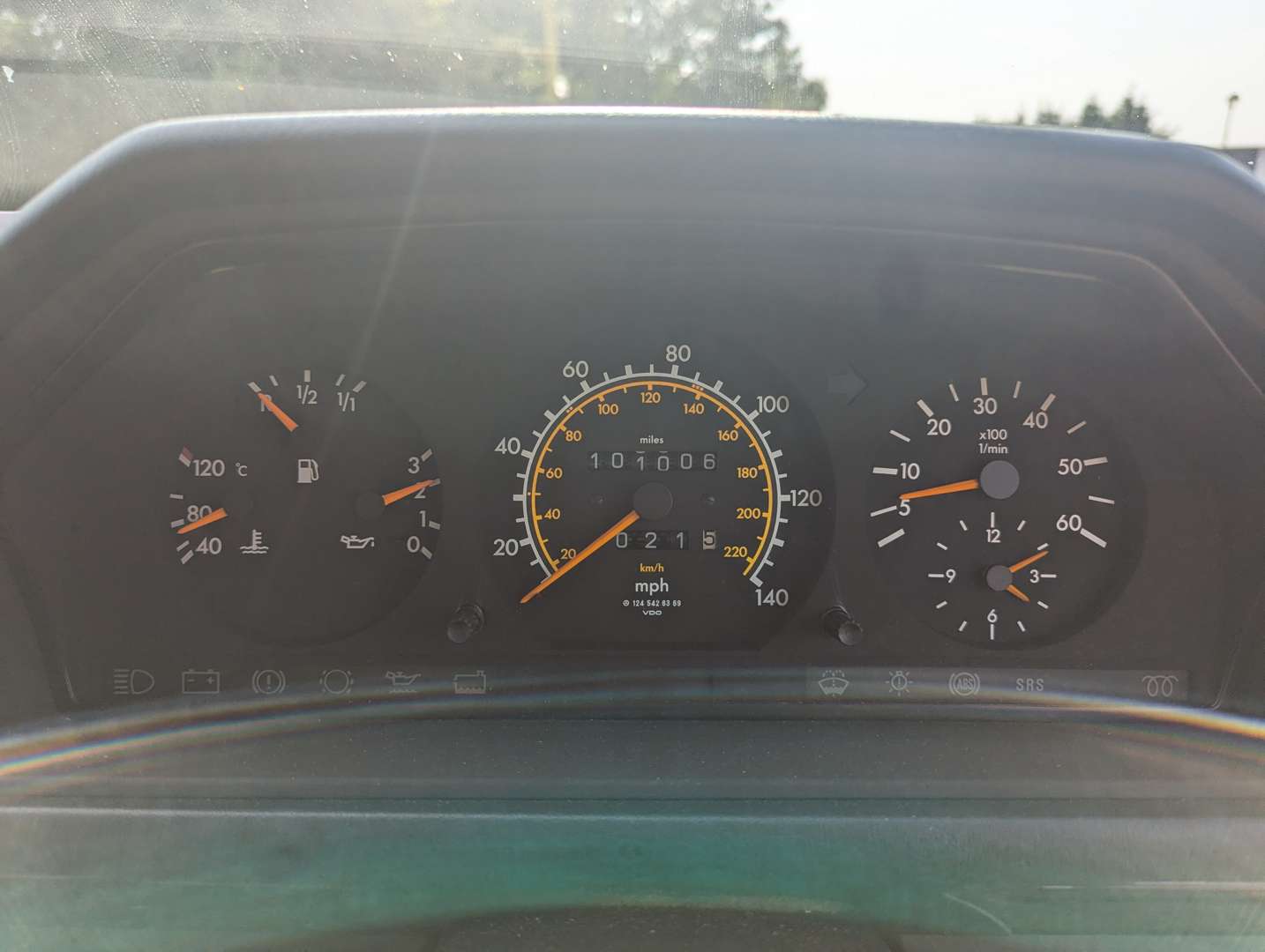 <p>1995 MERCEDES E300 D AUTO</p>