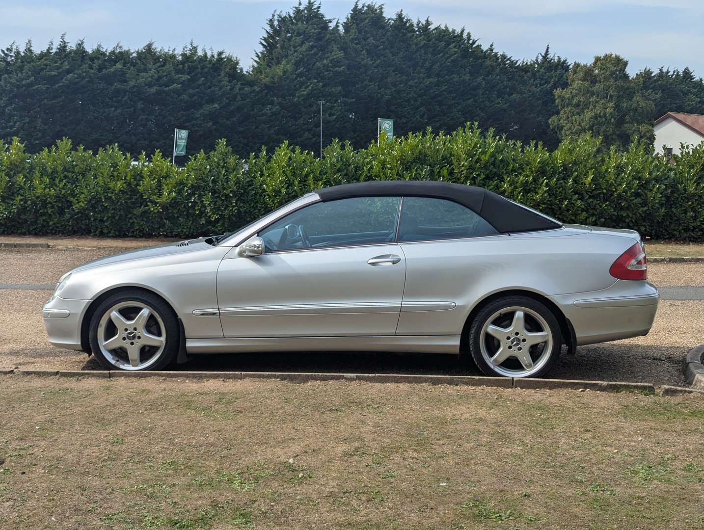 <p>2003 MERCEDES CLK 240 AVANTGARDE</p>