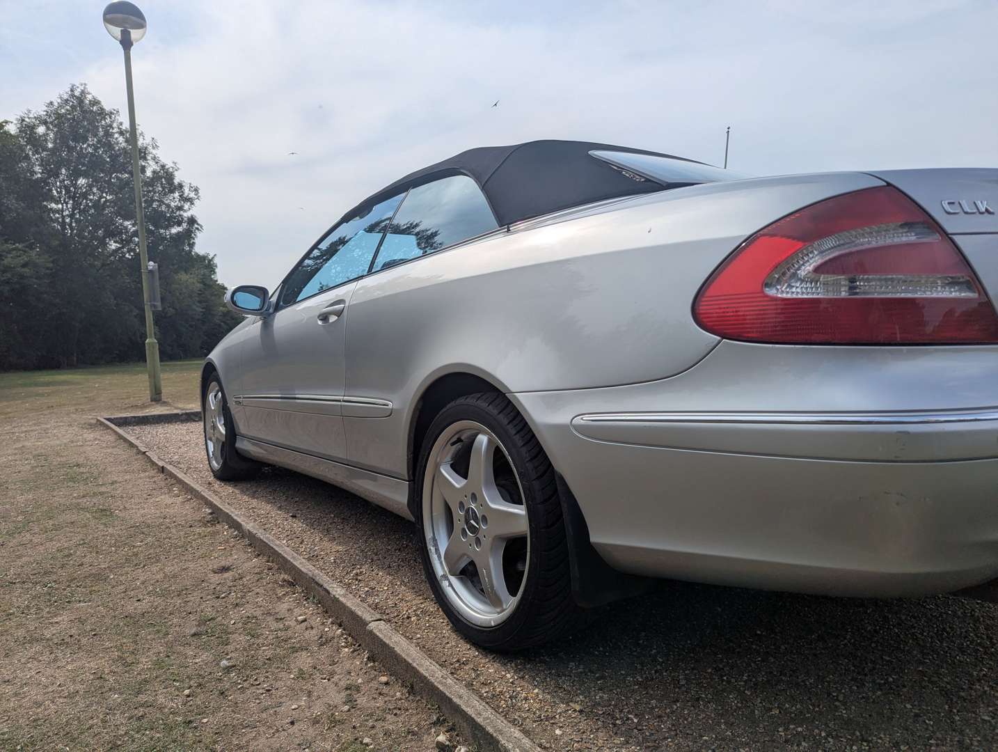 <p>2003 MERCEDES CLK 240 AVANTGARDE</p>