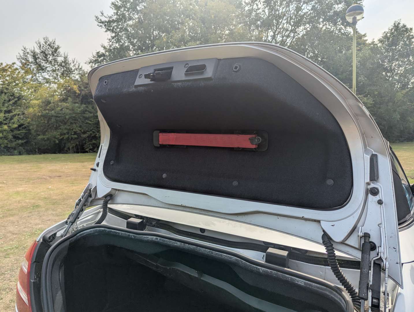 <p>2003 MERCEDES CLK 240 AVANTGARDE</p>