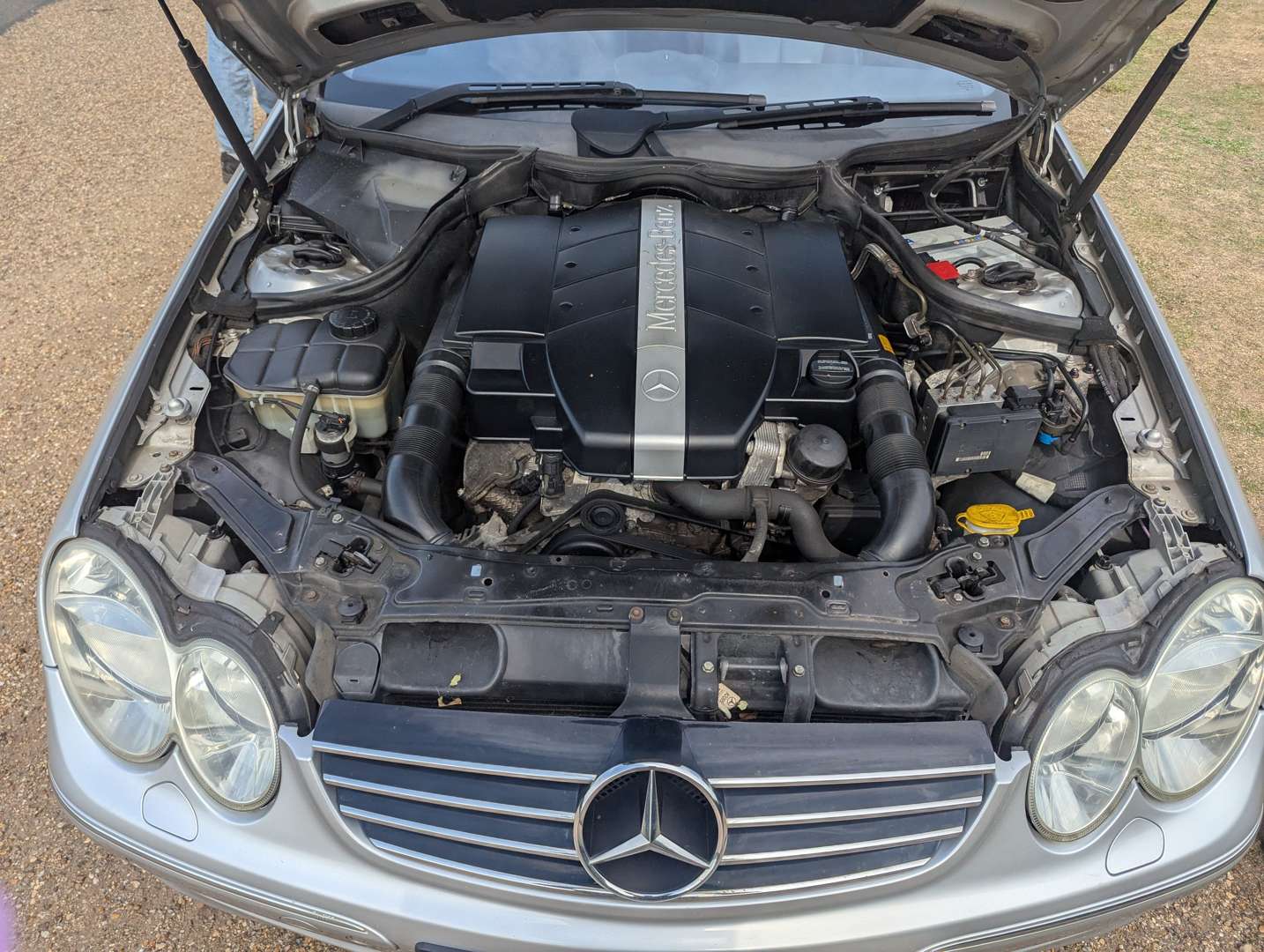 <p>2003 MERCEDES CLK 240 AVANTGARDE</p>