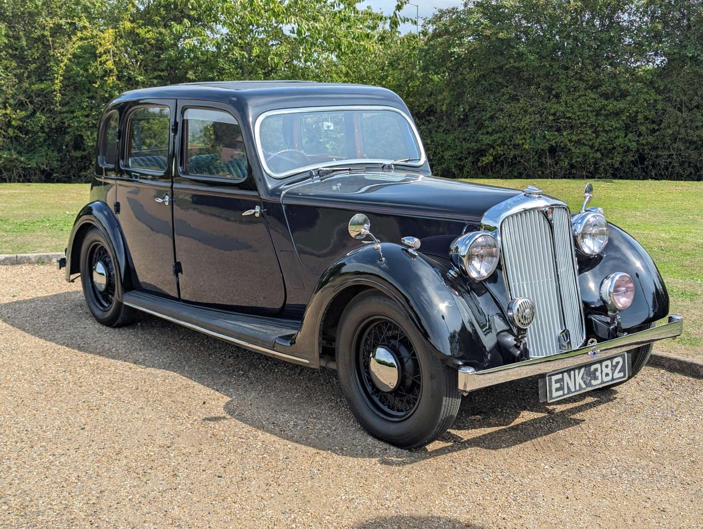 <p>1938 ROVER P2 FOURTEEN</p>