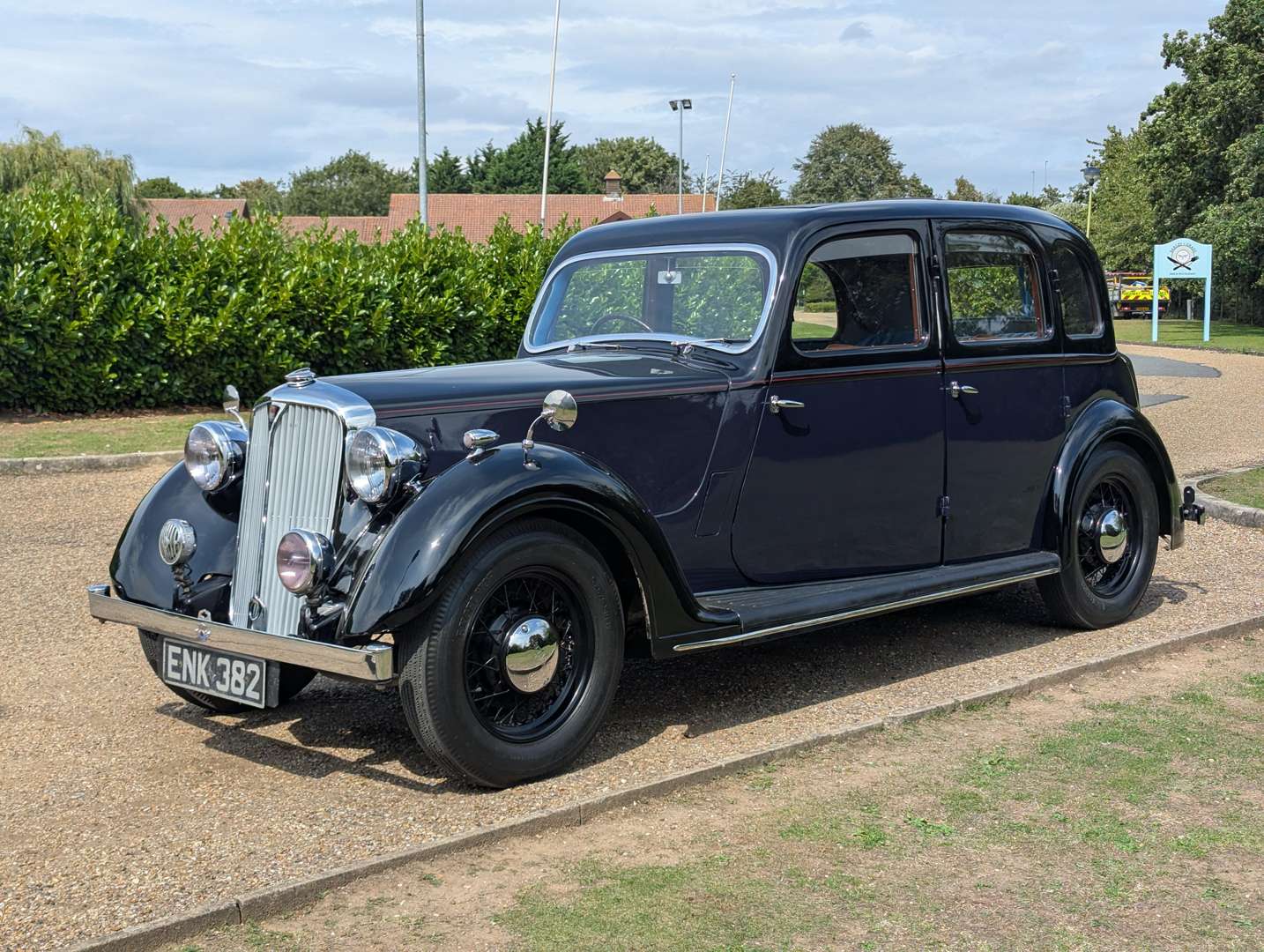 <p>1938 ROVER P2 FOURTEEN</p>