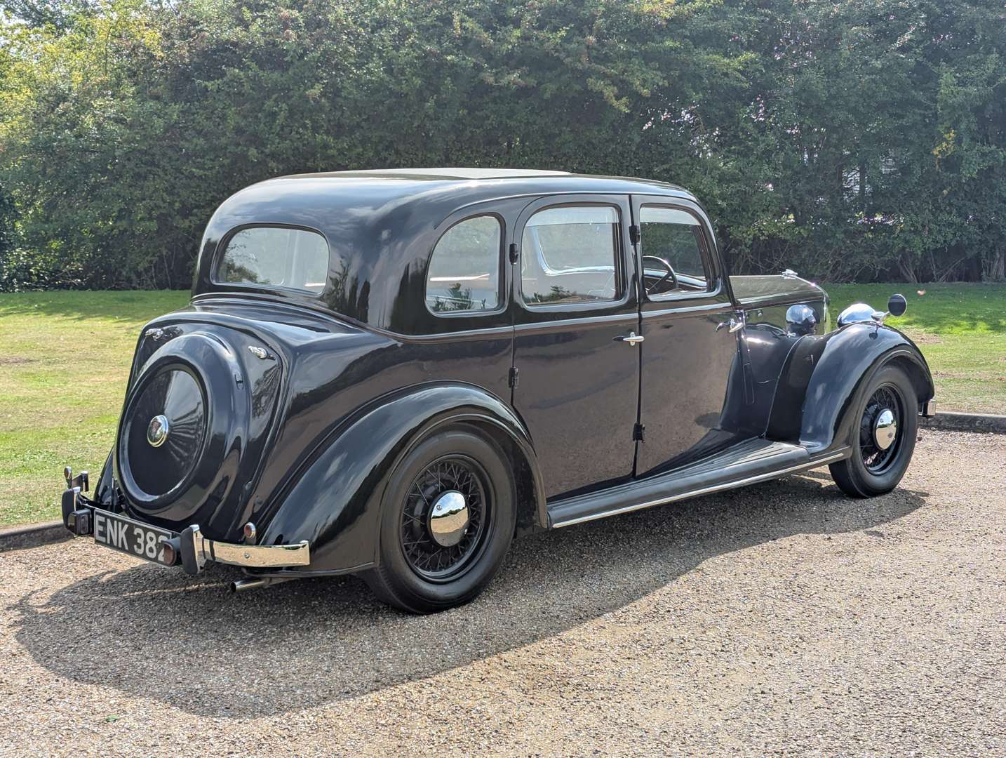<p>1938 ROVER P2 FOURTEEN</p>