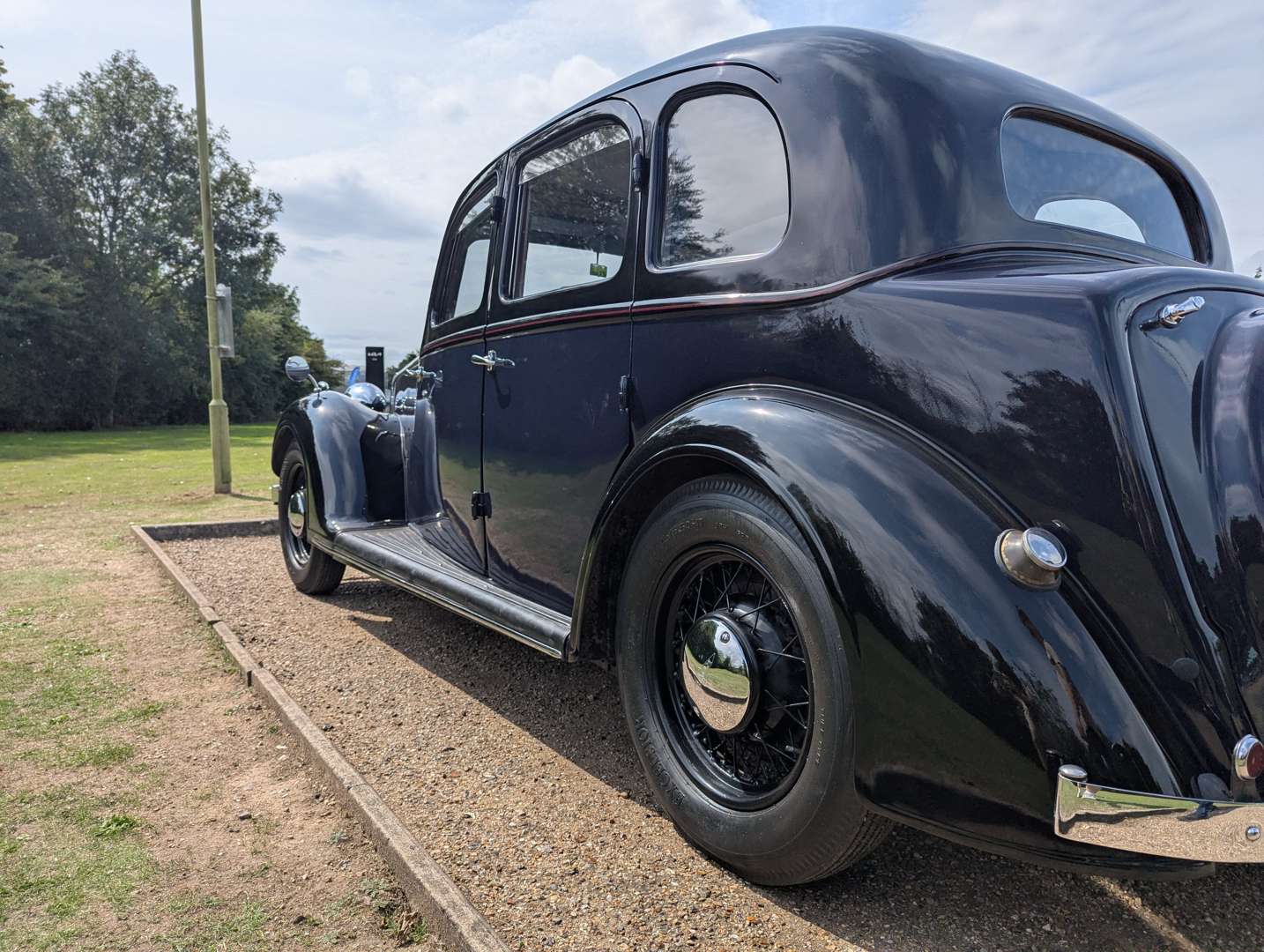 <p>1938 ROVER P2 FOURTEEN</p>