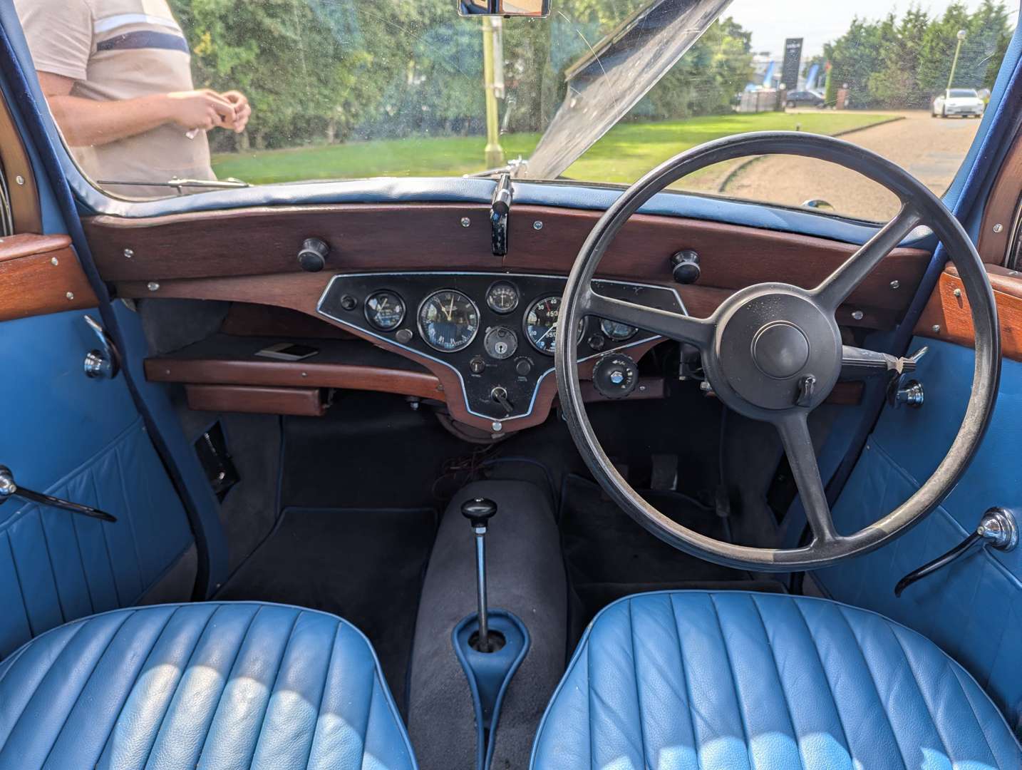 <p>1938 ROVER P2 FOURTEEN</p>