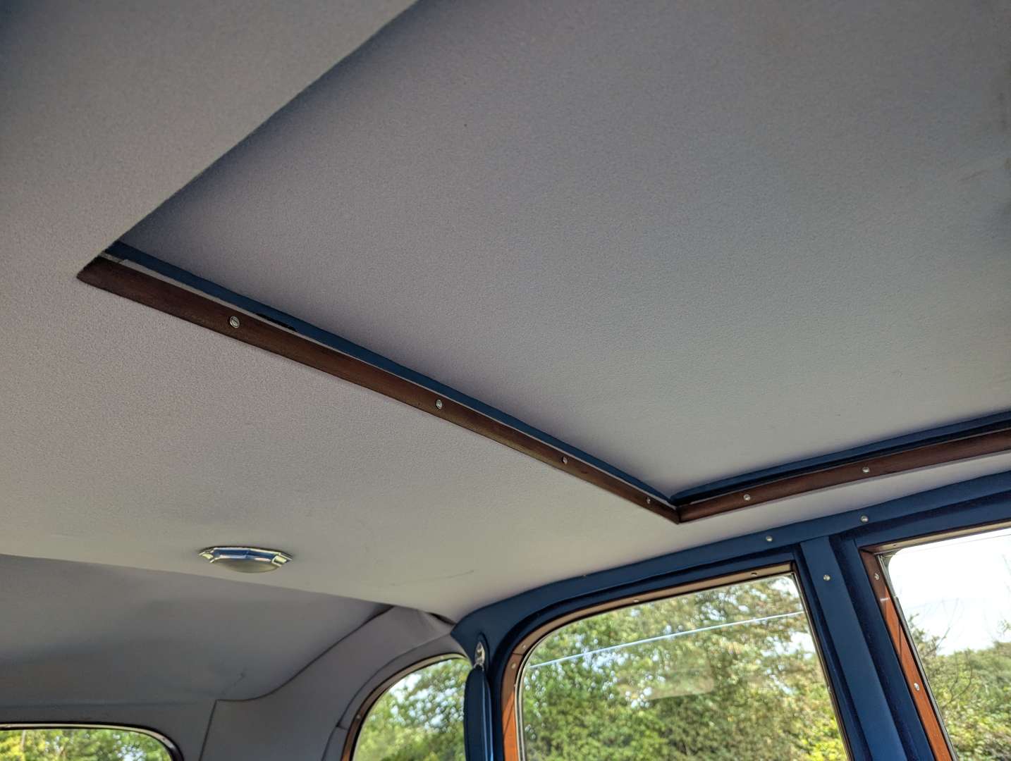 <p>1938 ROVER P2 FOURTEEN</p>