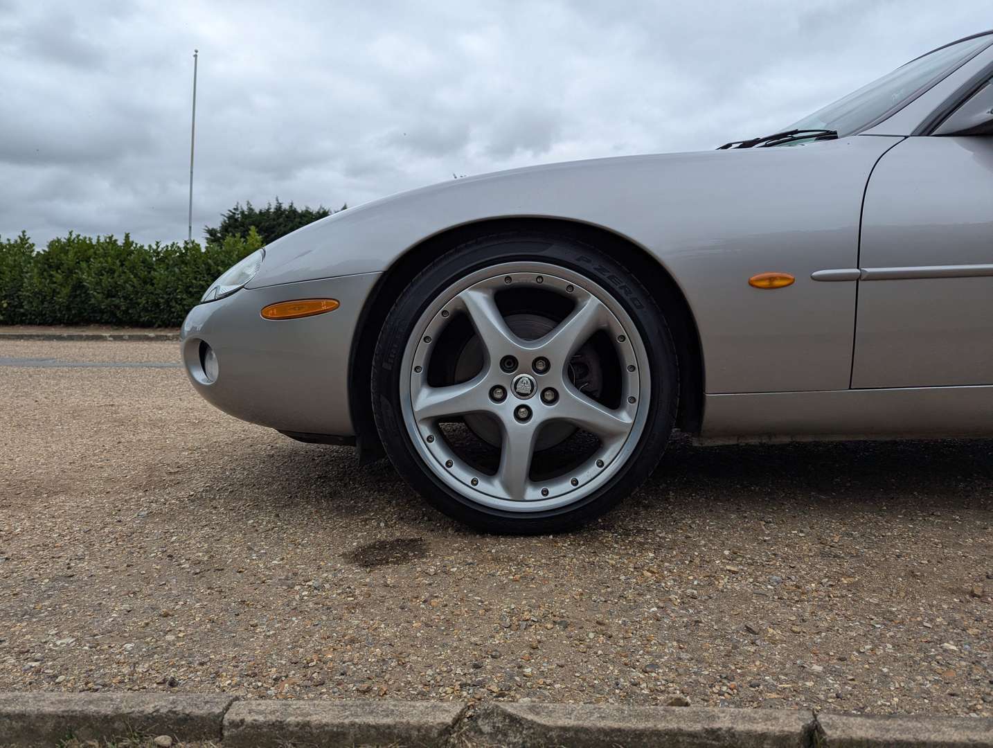 <p>2002 JAGUAR XK8 4.2 COUPE</p>