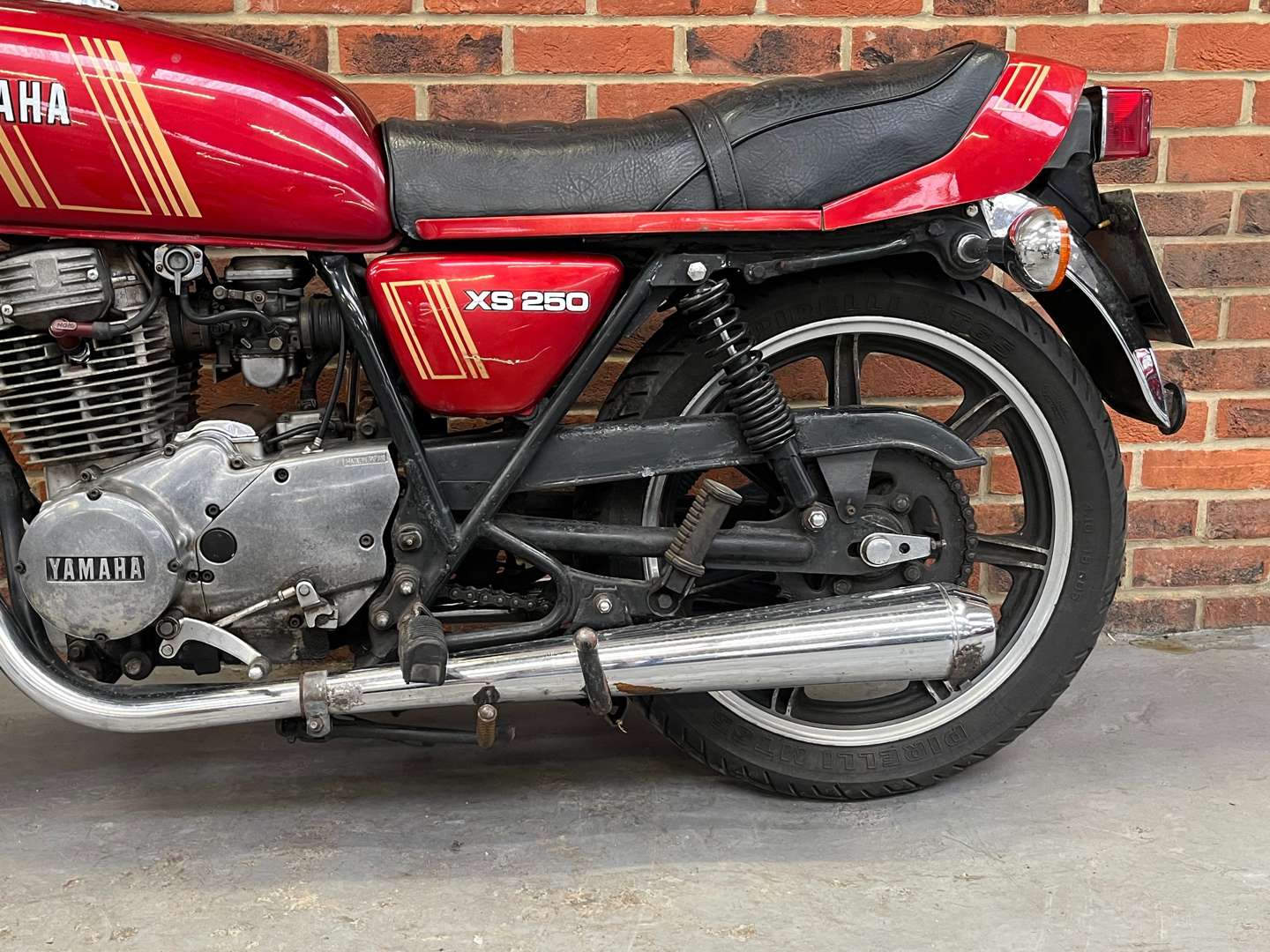 <p>1979 YAMAHA XS250</p>