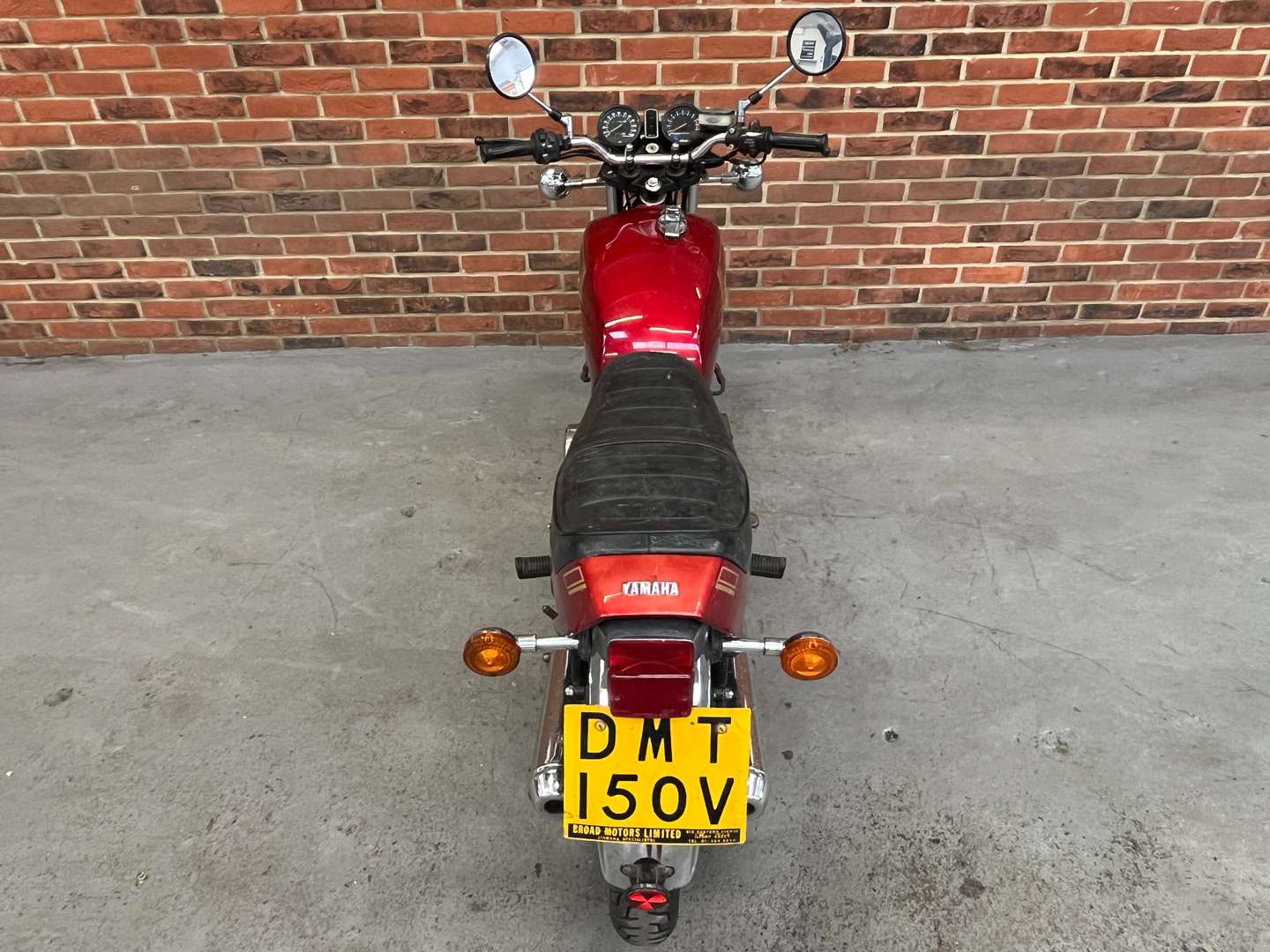 <p>1979 YAMAHA XS250</p>