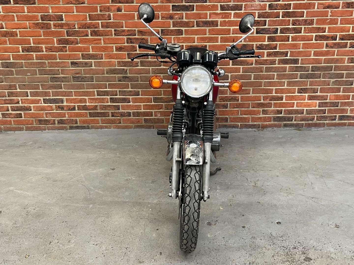 <p>1979 YAMAHA XS250</p>