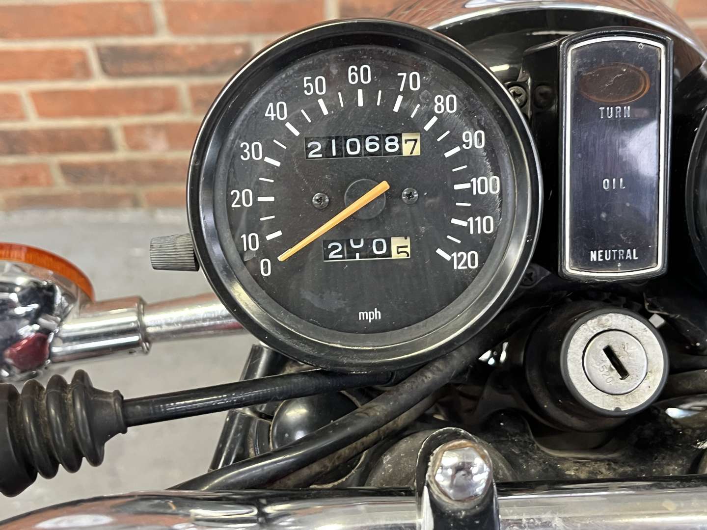 <p>1979 YAMAHA XS250</p>