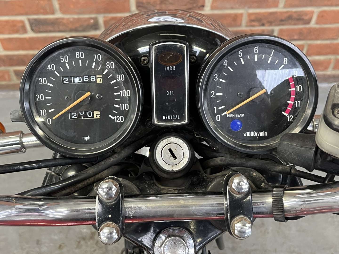 <p>1979 YAMAHA XS250</p>