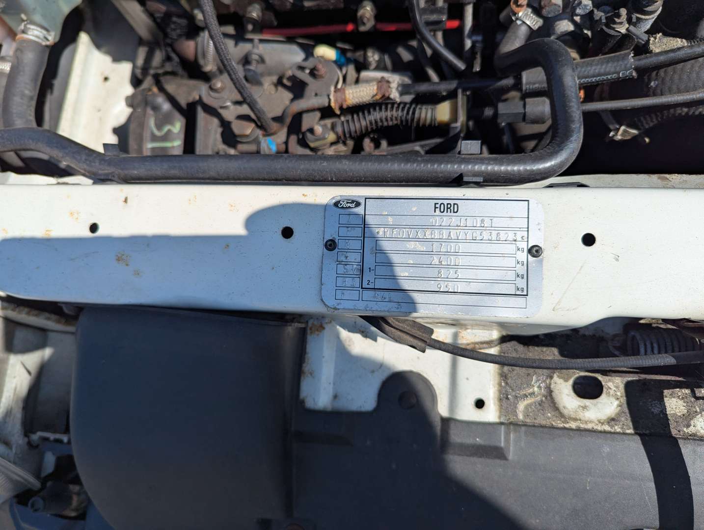 <p>2000 FORD ESCORT VAN 55D</p>