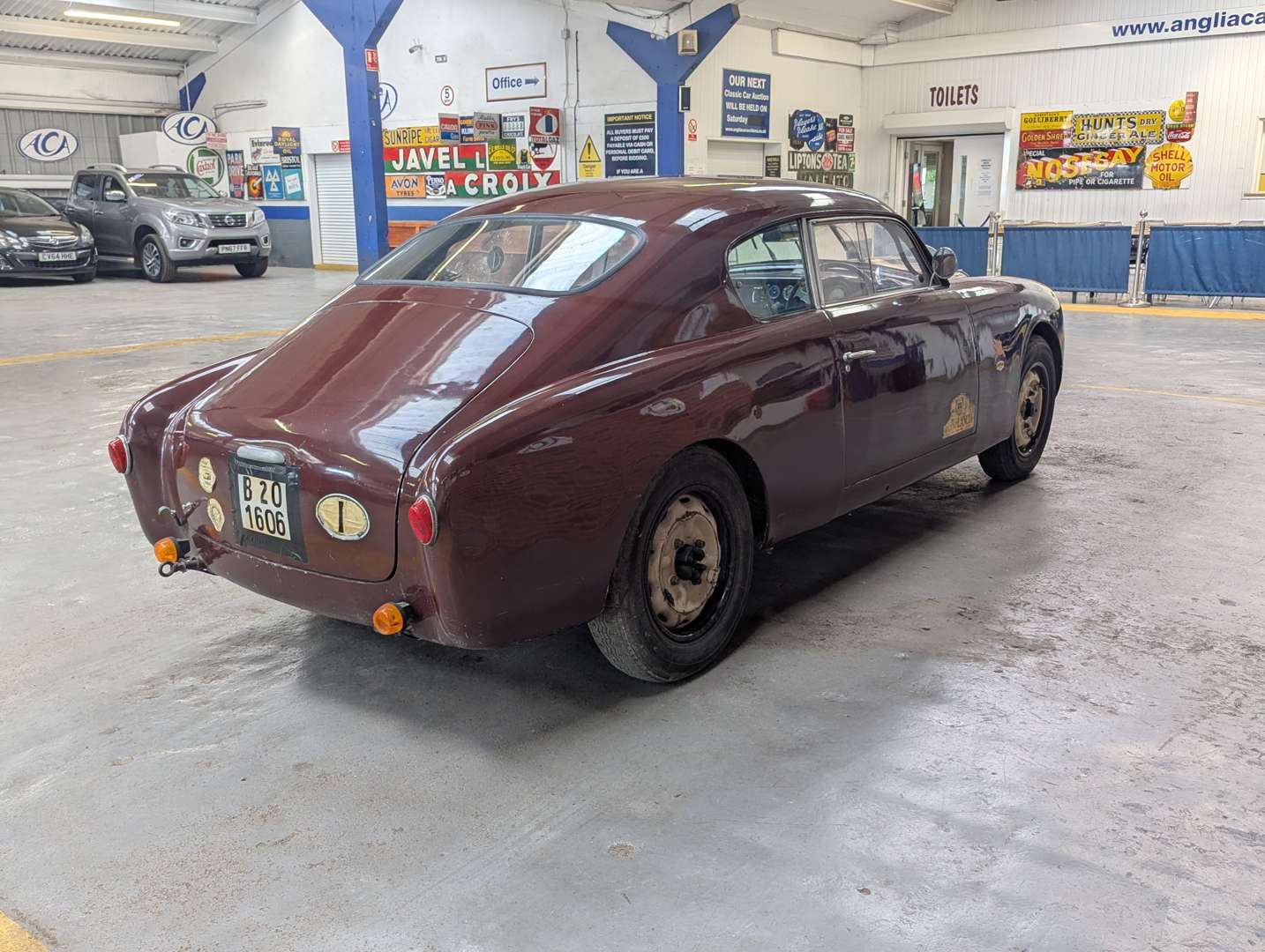 <p>1952 LANCIA AURELIA B20</p>