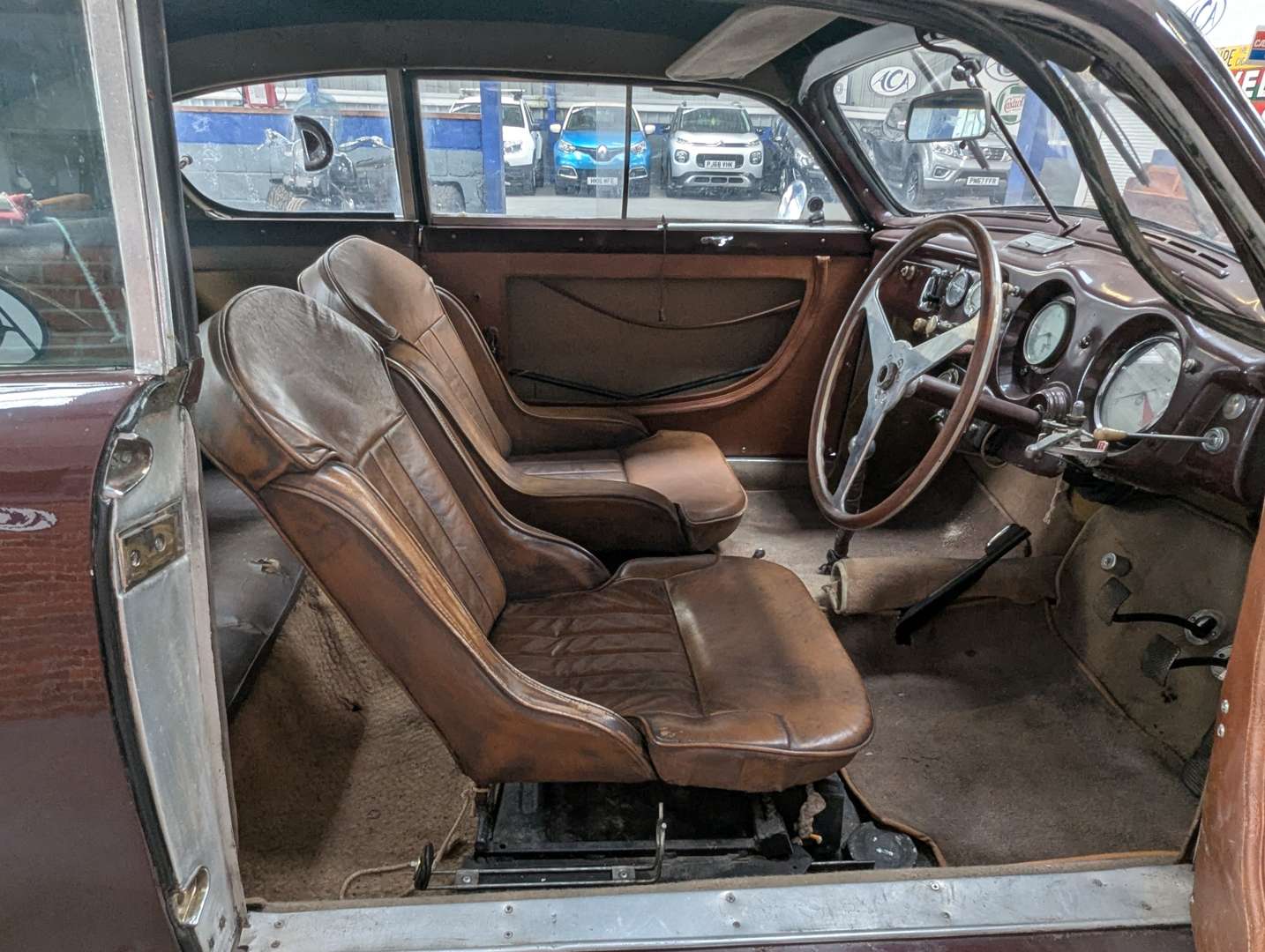 <p>1952 LANCIA AURELIA B20</p>