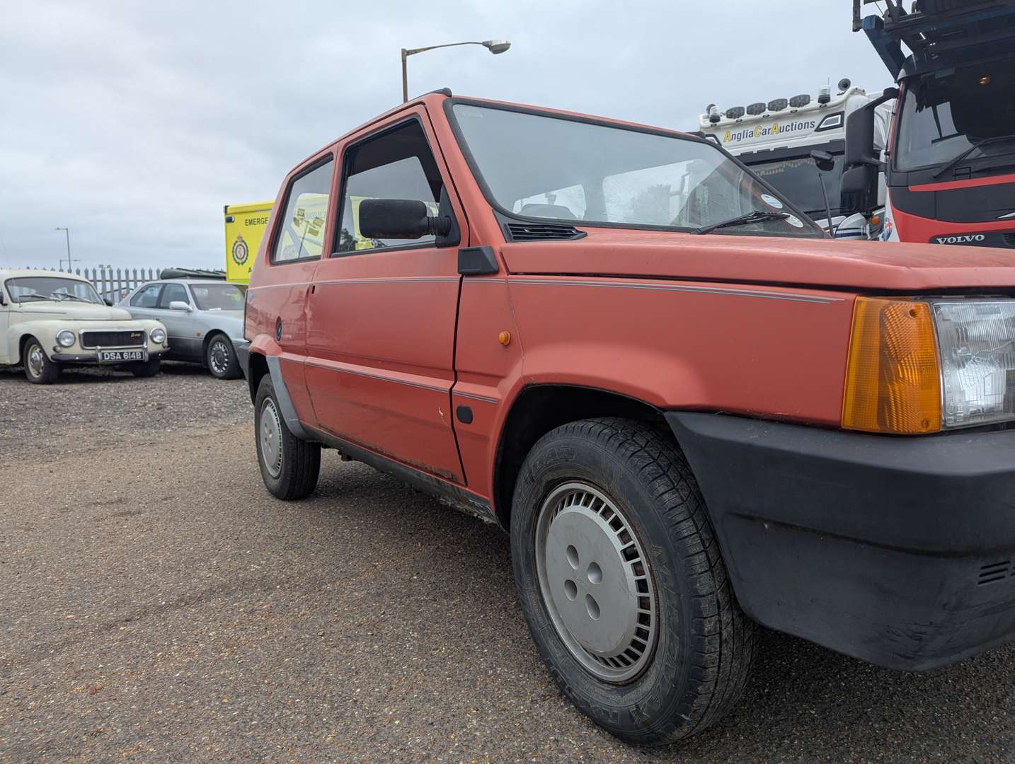 <p>1992 FIAT PANDA 750 FIRE MANIA</p>