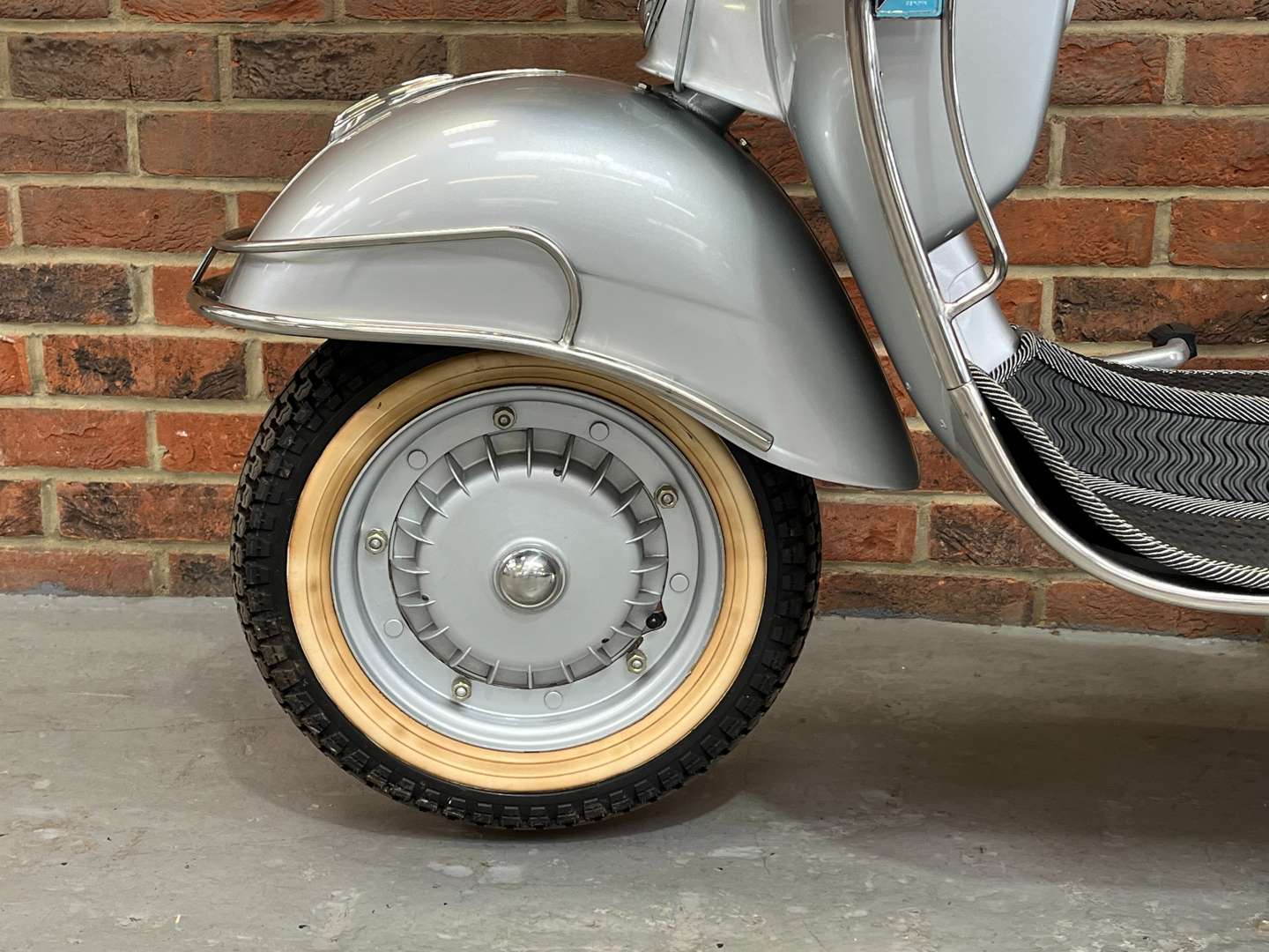 <p>1956 PIAGGIO VESPA VBB</p>