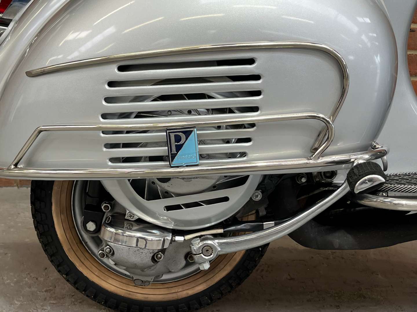 <p>1956 PIAGGIO VESPA VBB</p>