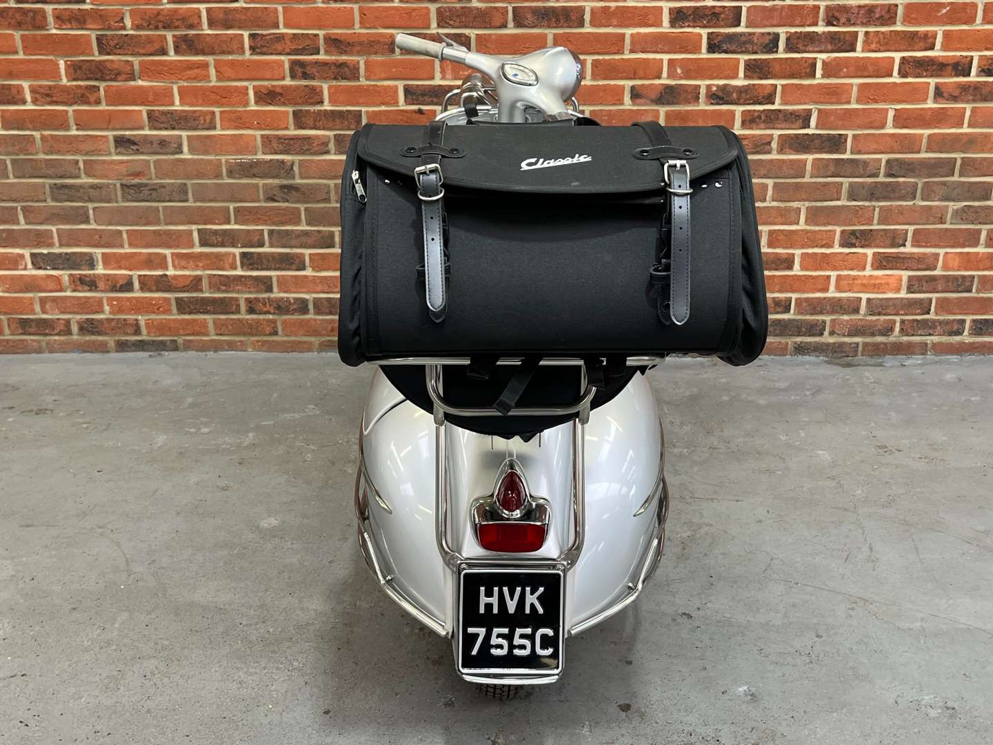 <p>1956 PIAGGIO VESPA VBB</p>