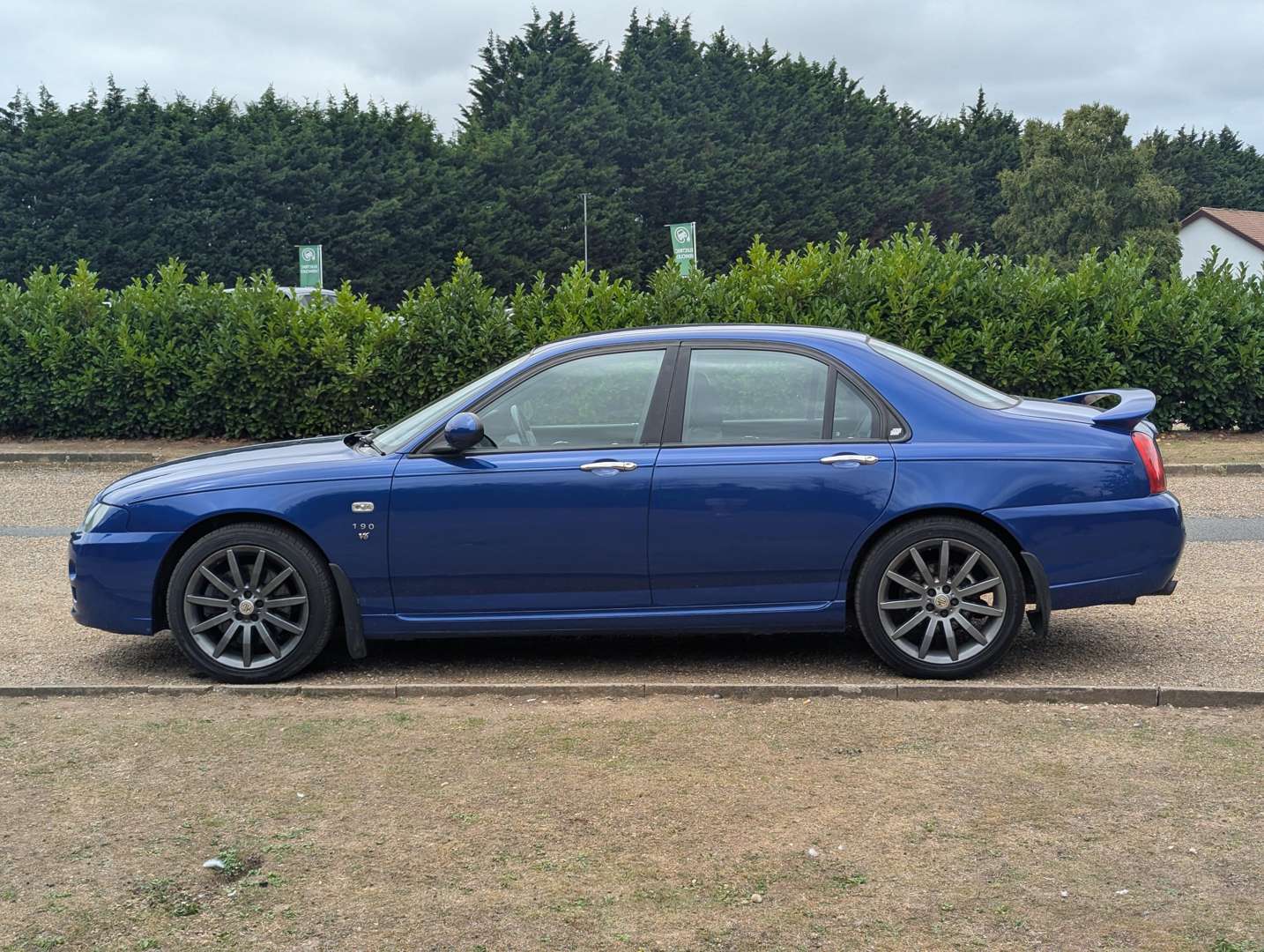 <p>2004 MG ZT+ 190</p>
