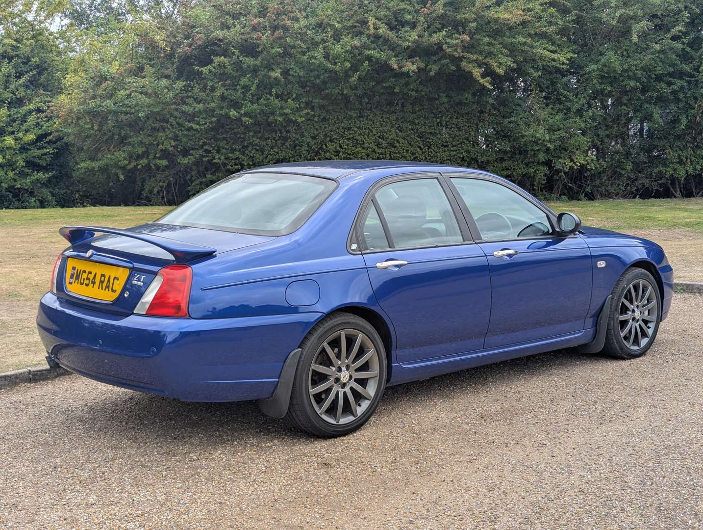 <p>2004 MG ZT+ 190</p>