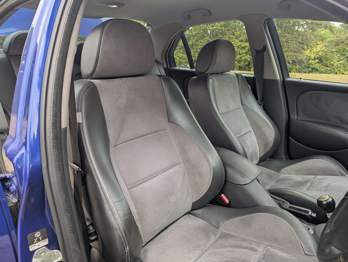 <p>2004 MG ZT+ 190</p>