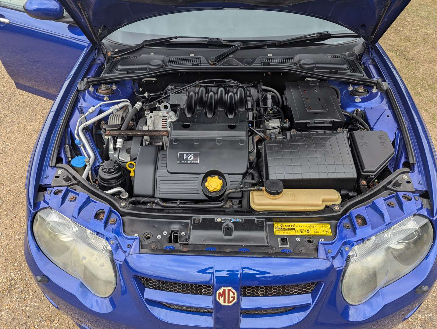 <p>2004 MG ZT+ 190</p>