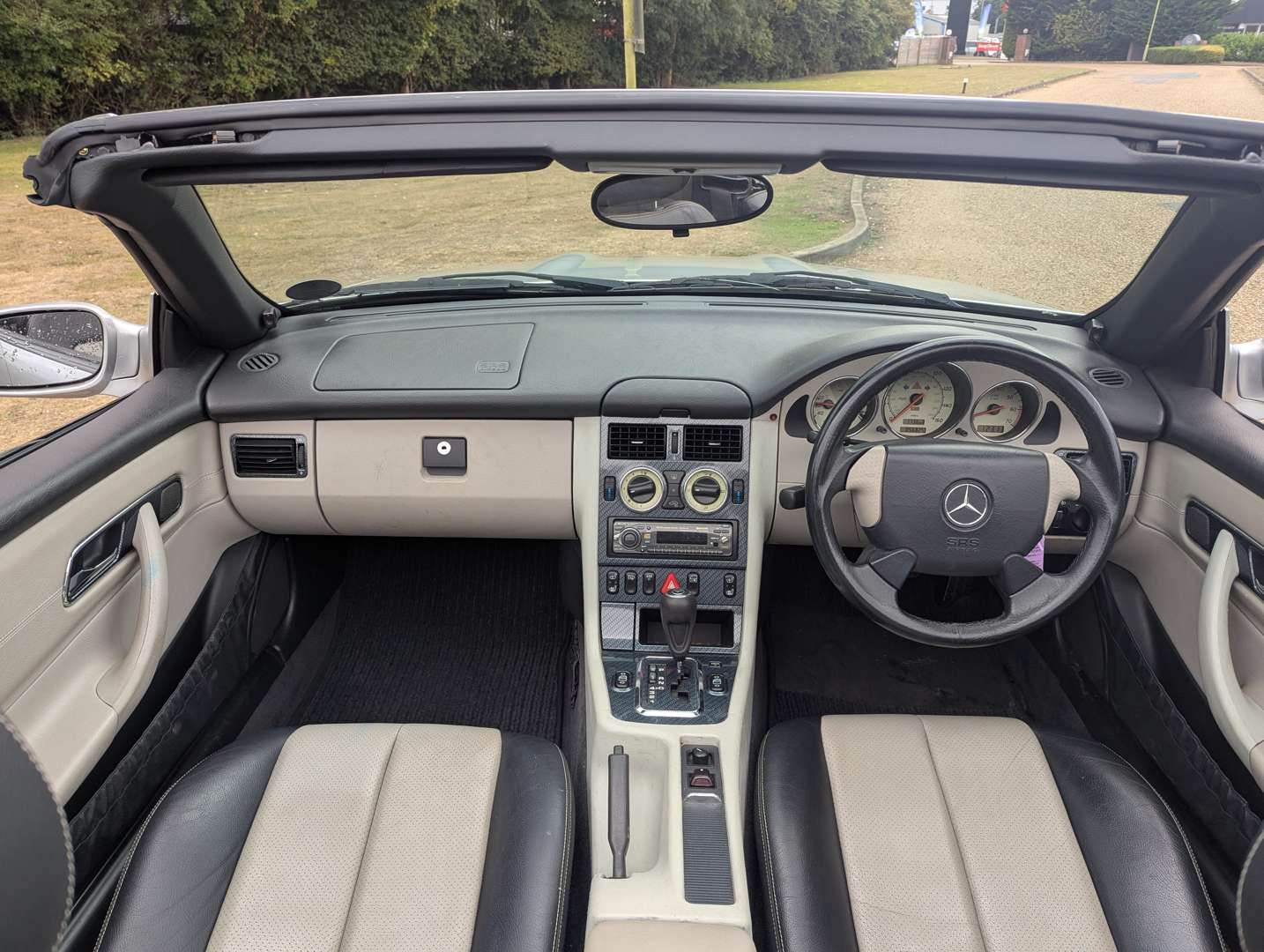 <p>1999 MERCEDES SLK 230 KOMPRESSOR</p>