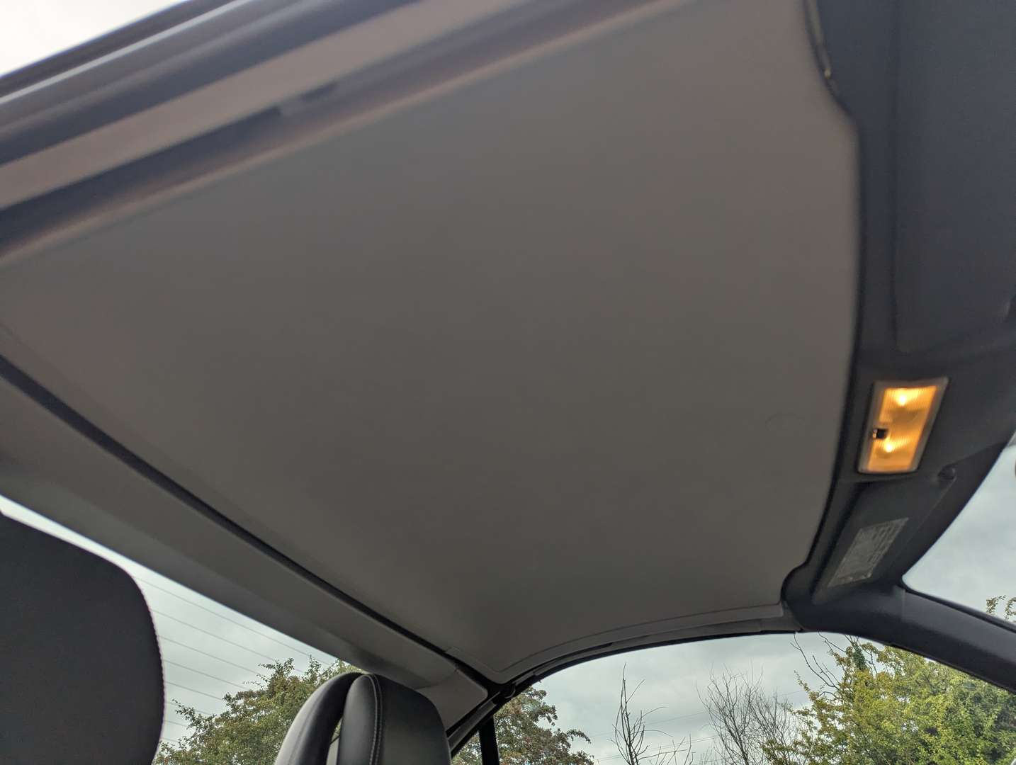 <p>1999 MERCEDES SLK 230 KOMPRESSOR</p>